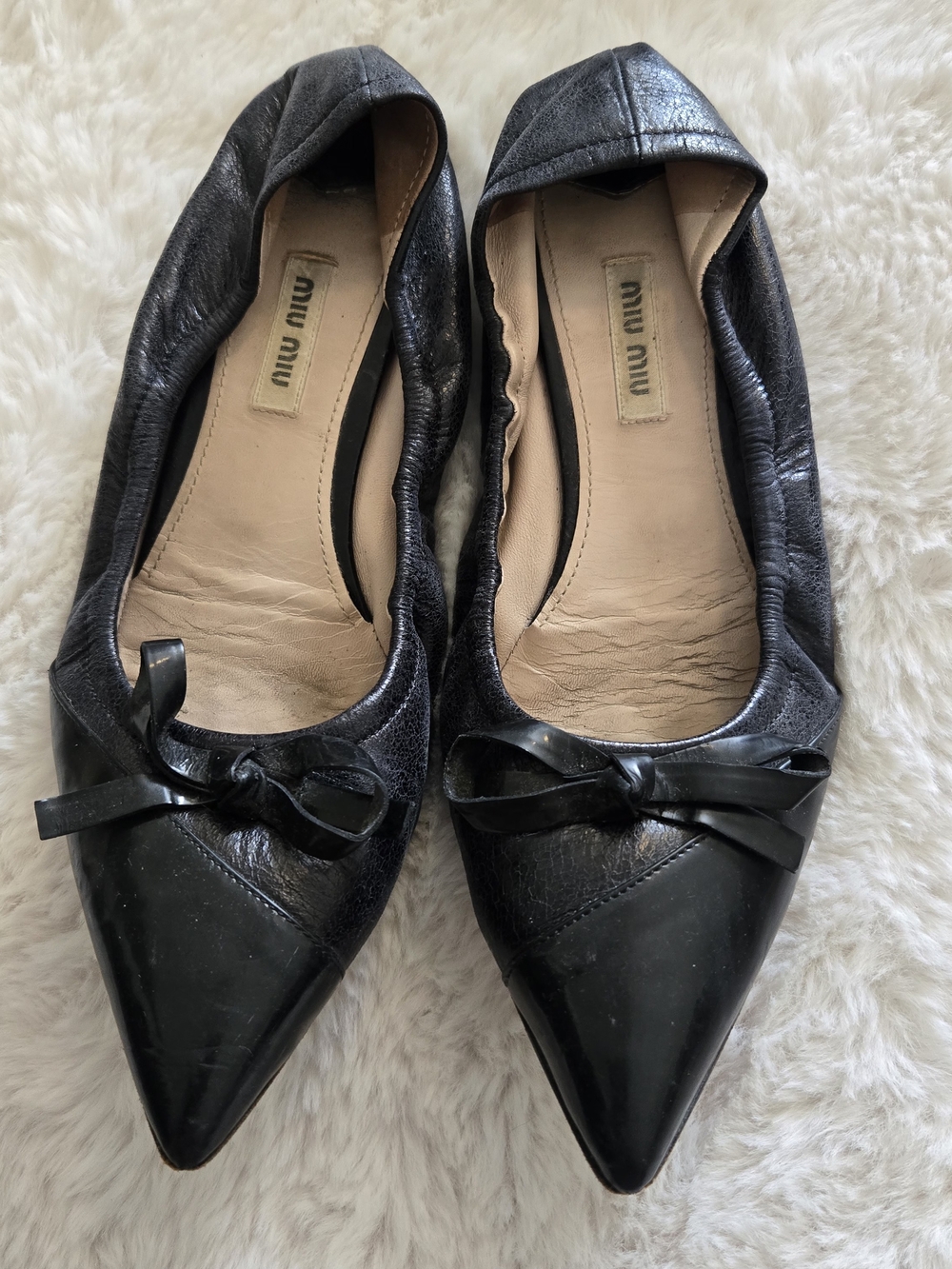 Miu Miu Black Pointed Toe Leather Ballet Flats with Bow